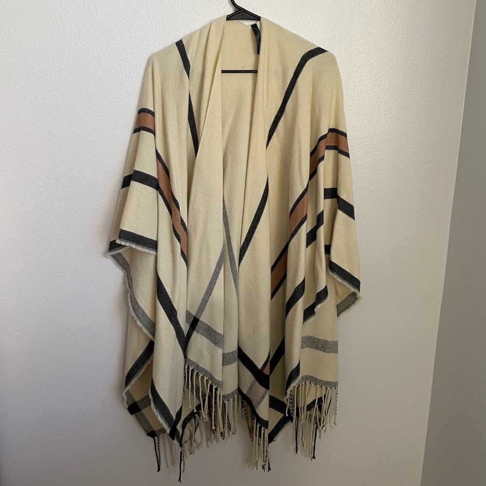 urban outfitters poncho